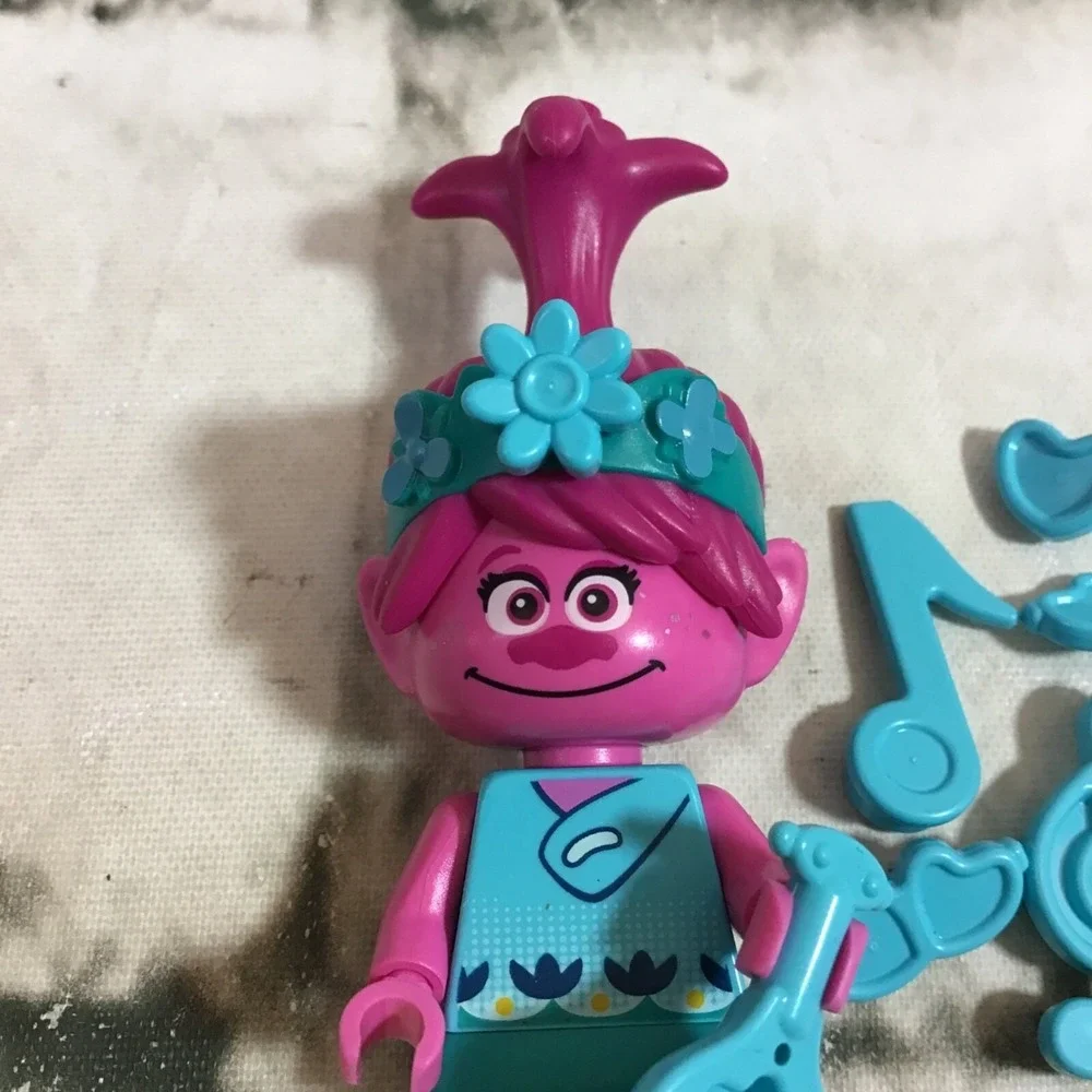 Lego Poppy 41252 41256 Trolls World Tour Minifigure W/ Accessories‎
